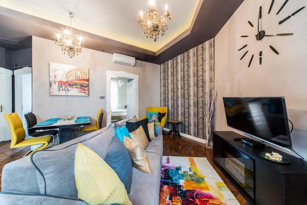 A43 Apartment Budapest Exteriör bild